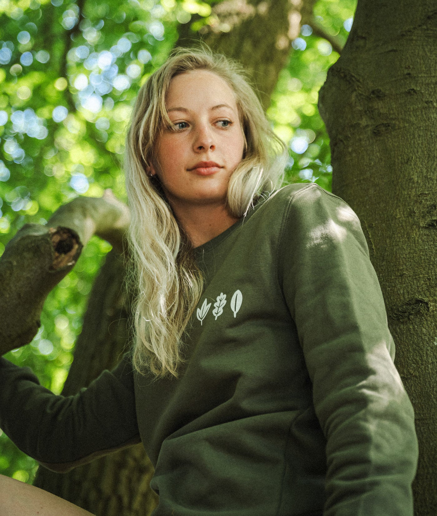 "Nature is my happy place" Sweater - Bio katoen