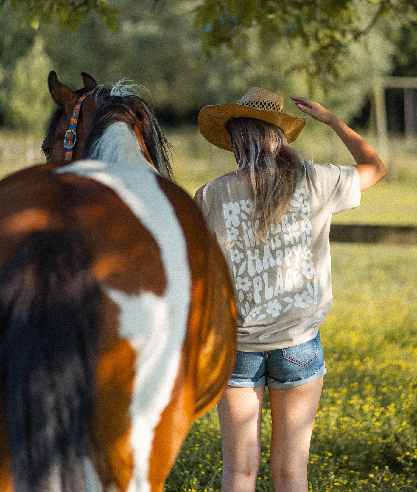 "Nature is my happy place" Shirt - Bio katoen